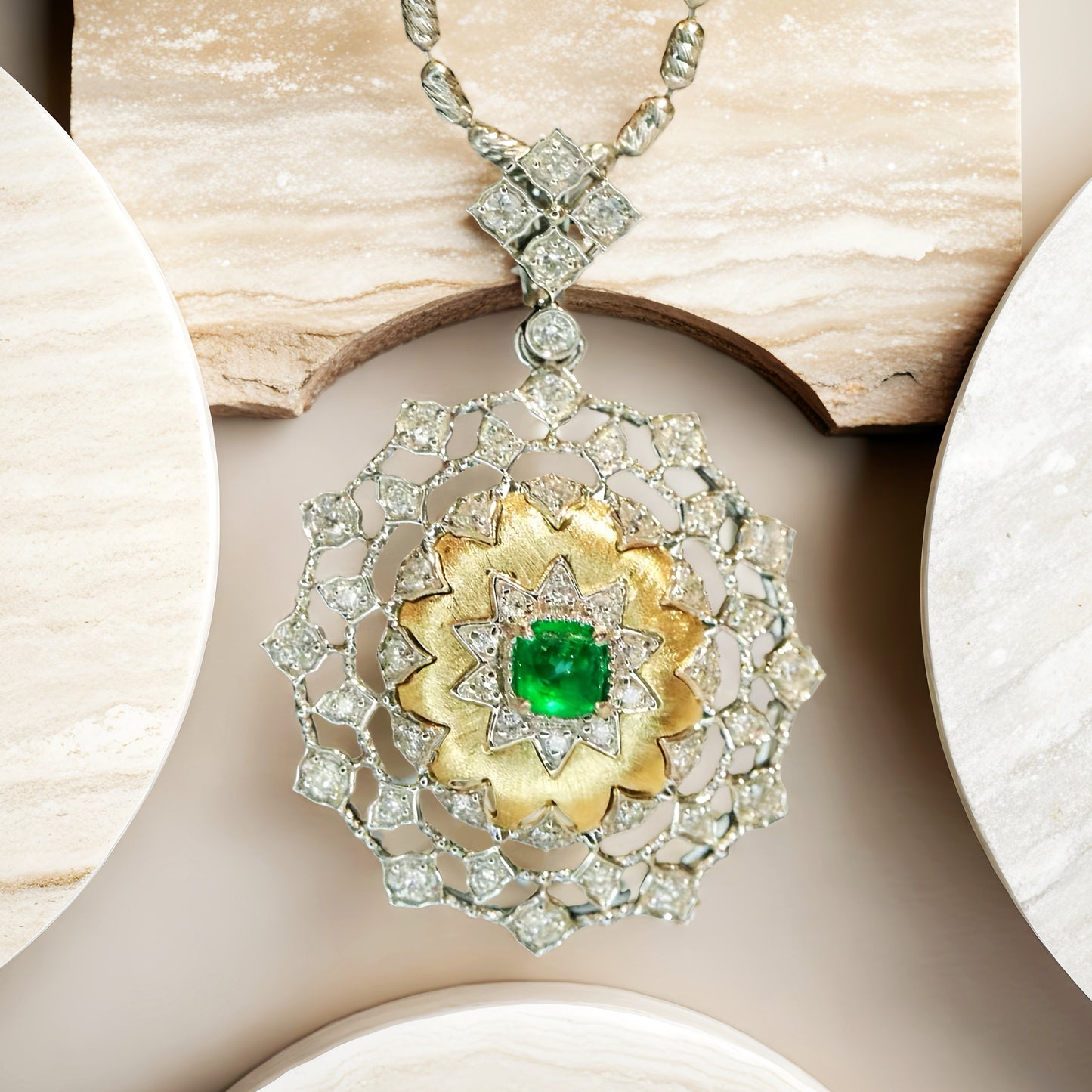 18k Gold Diamond Pendant (Item No. VT203)