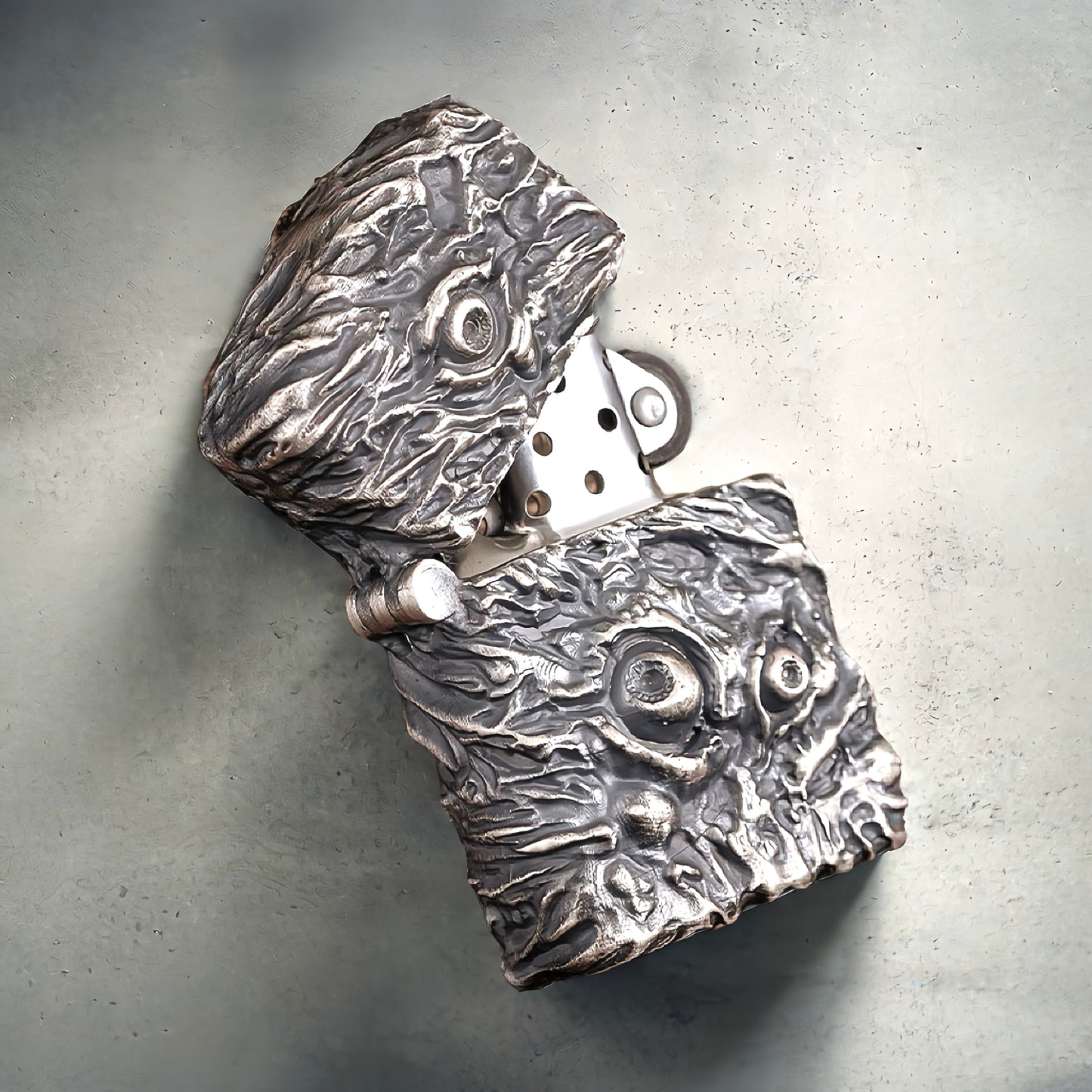 Vintage Silver Zippo Lighter Case (Item No. L0022)