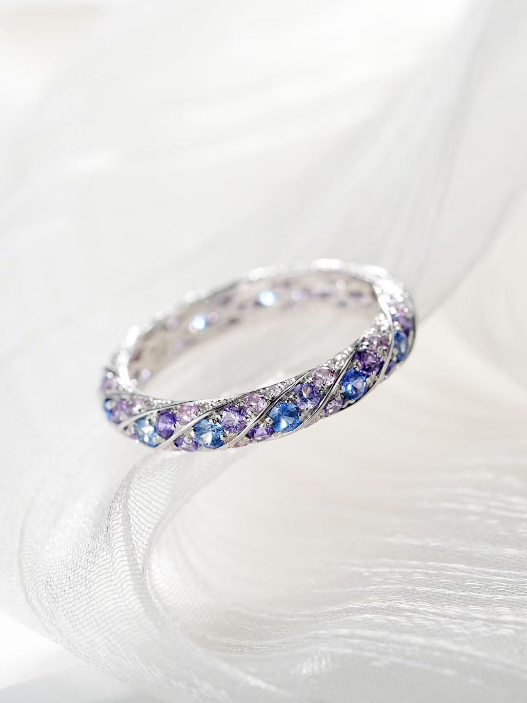 Rainbow Sapphire 18k Gold Ring (Item No. SA130)