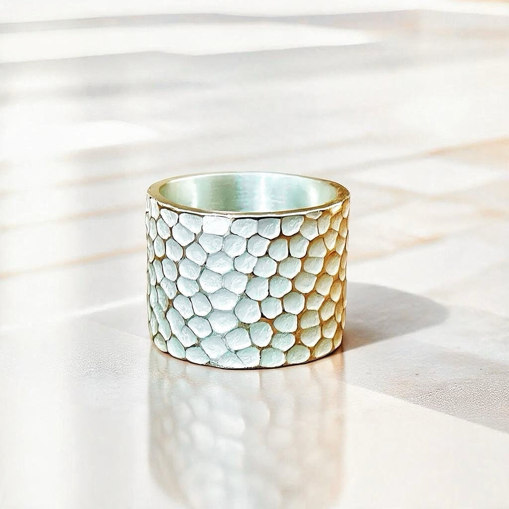 20mm Hammered Silver Ring (Item No. R0137)