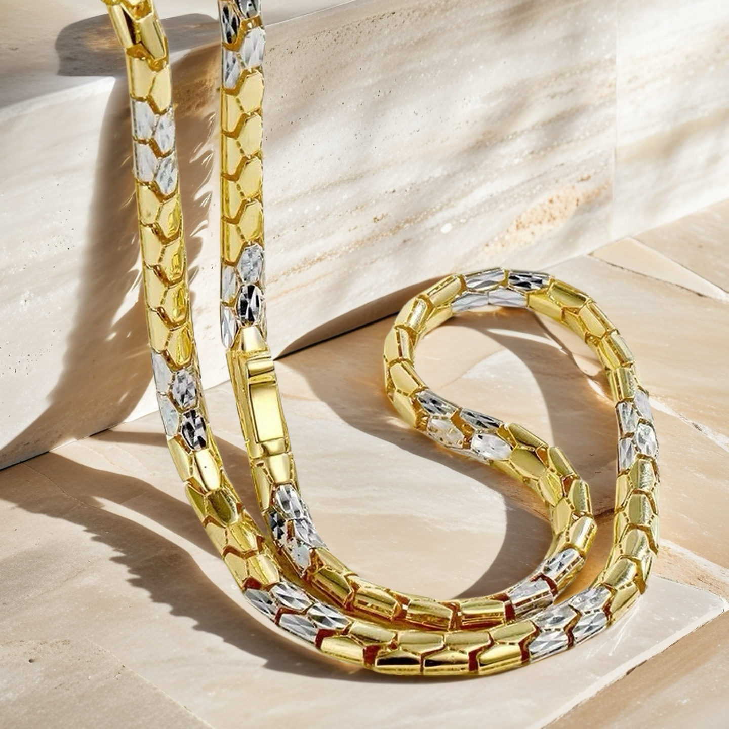 Snake 18k Necklace Chain (Item No. GN0016)