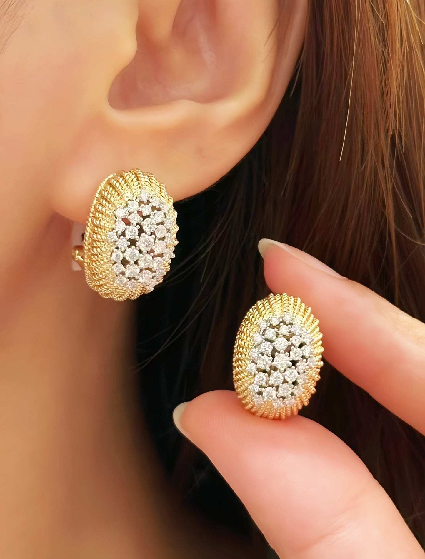 Vintage 18k Gold Diamond Earring (Item No. VT015)