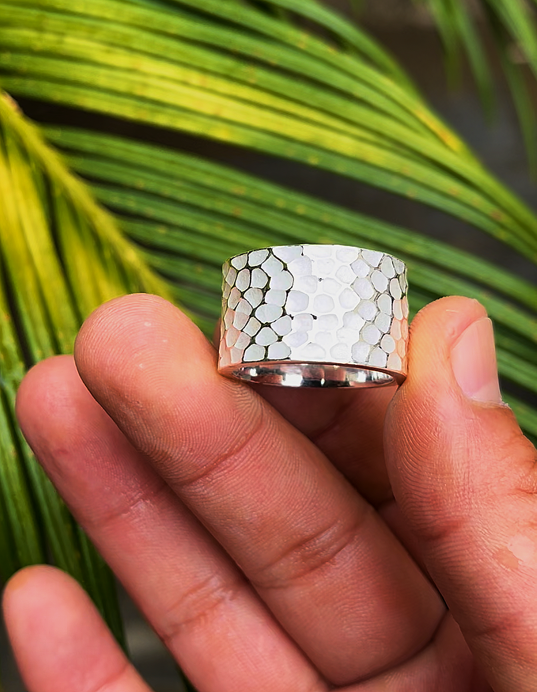 Hammered Silver Ring (Item No. R0119) Tartaria Onlinestore
