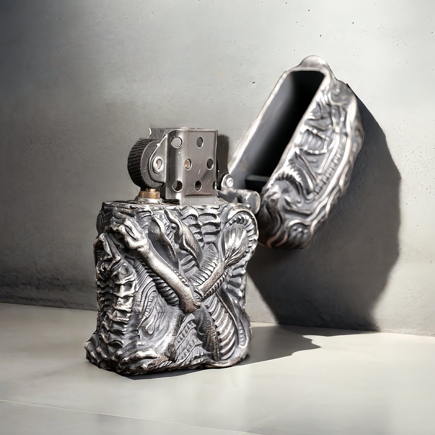 Vintage Silver Zippo Lighter Case (Item No. L0024)