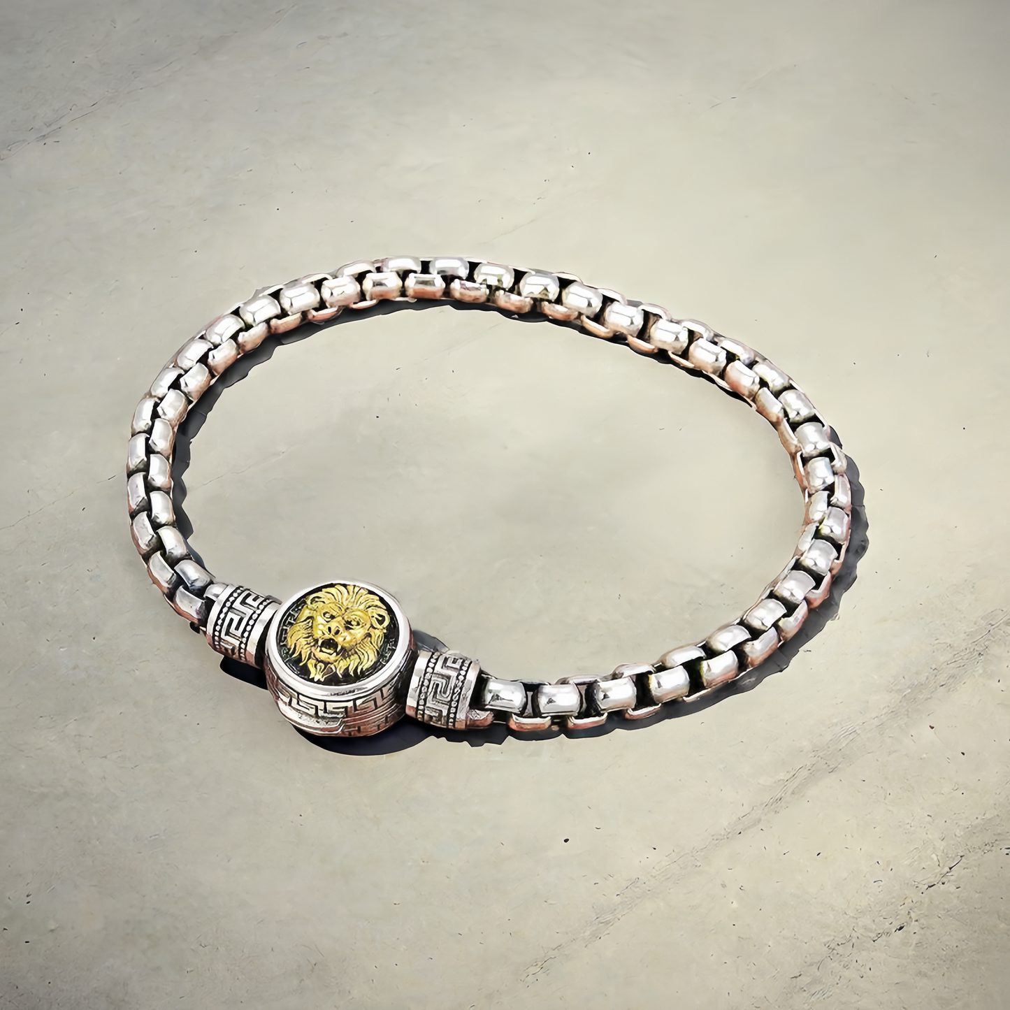 Lion Silver Bracelet (Item No. B0653)