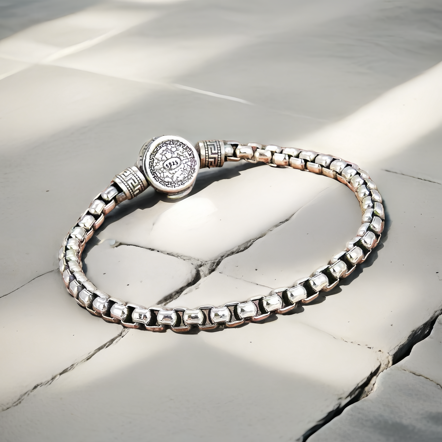 Lion Silver Bracelet (Item No. B0653)