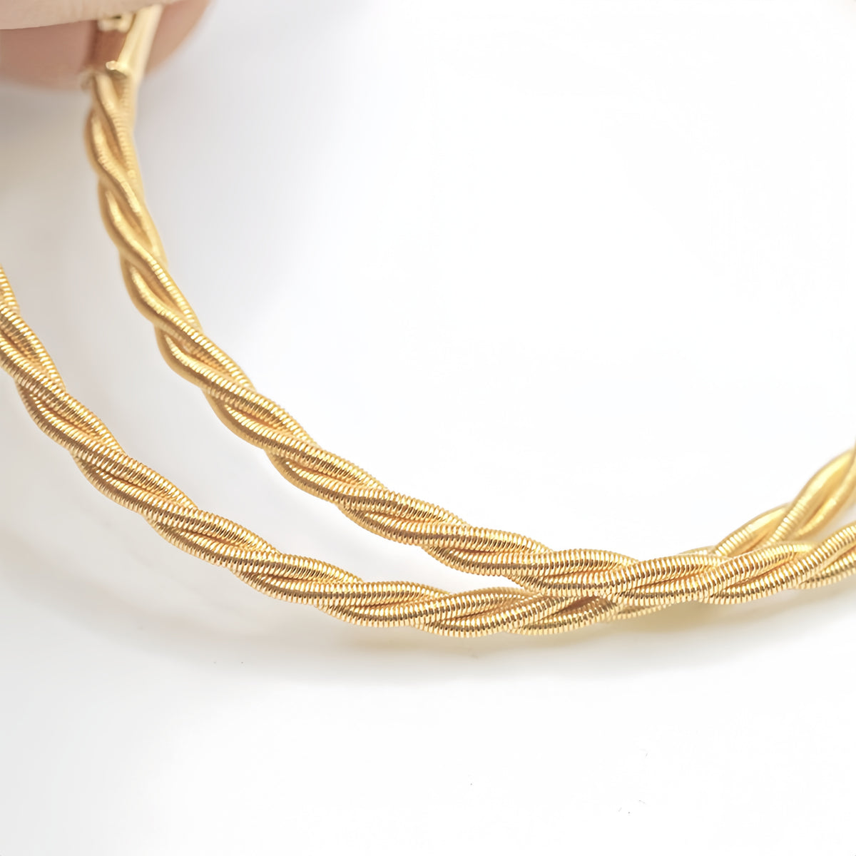 Twisted 18K Gold Bracelet (Item No. SR061CB)