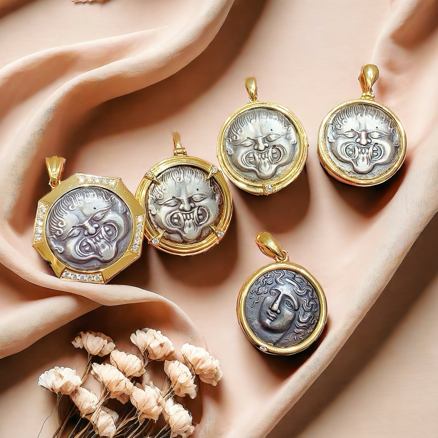 Gorgo Medusa Ancient Greek Coin Medallion 18K Gold Pendant (Item No. COIN040)