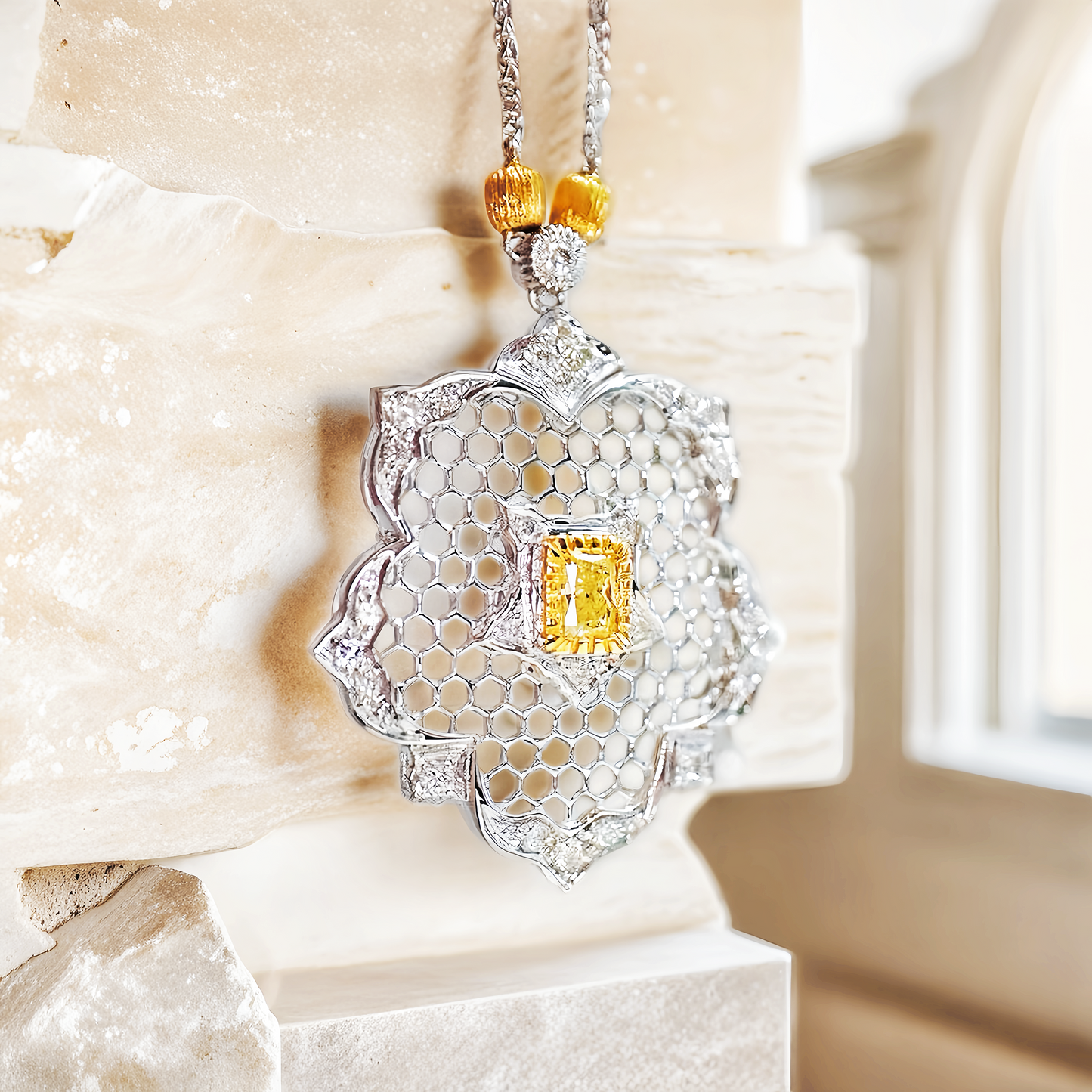 Vintage 18k Gold Diamond Pendant (Item No. VT096)