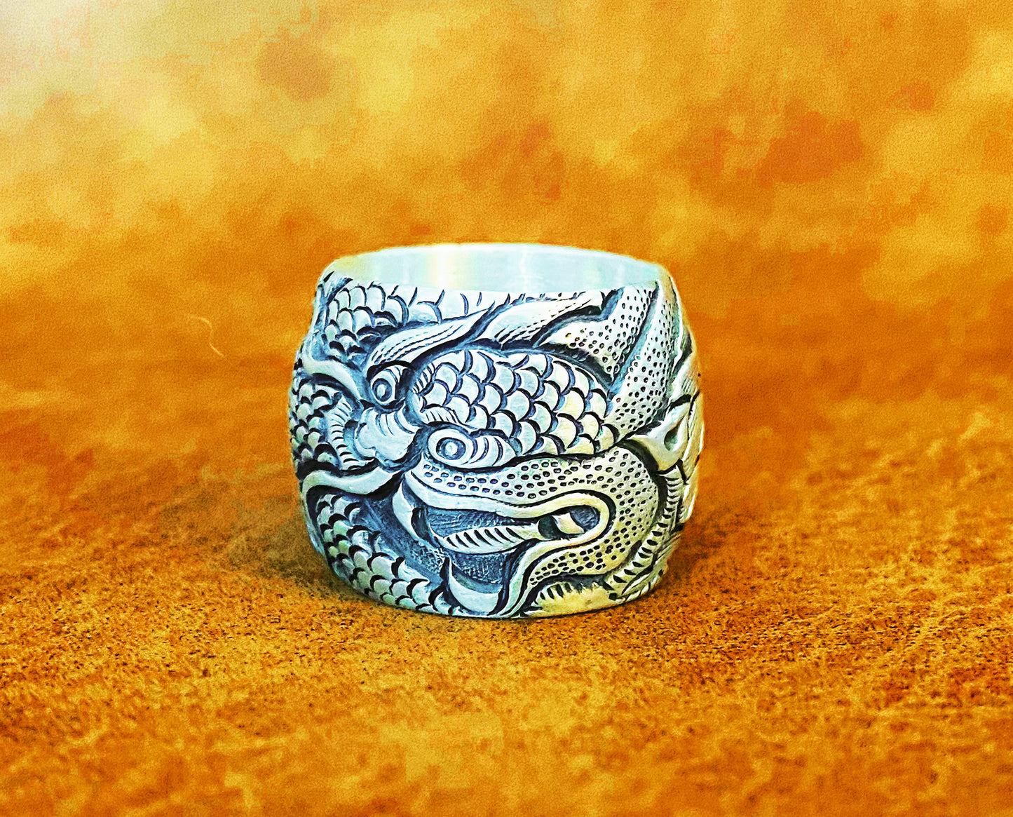 Large Dragon Silver Ring (Item No. R0117)