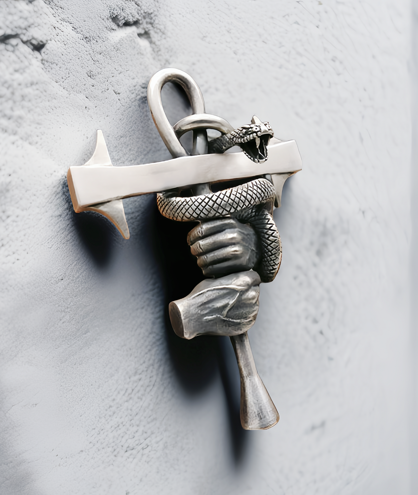 Snake Fist Cross Silver Pendant (Item No. SC016)