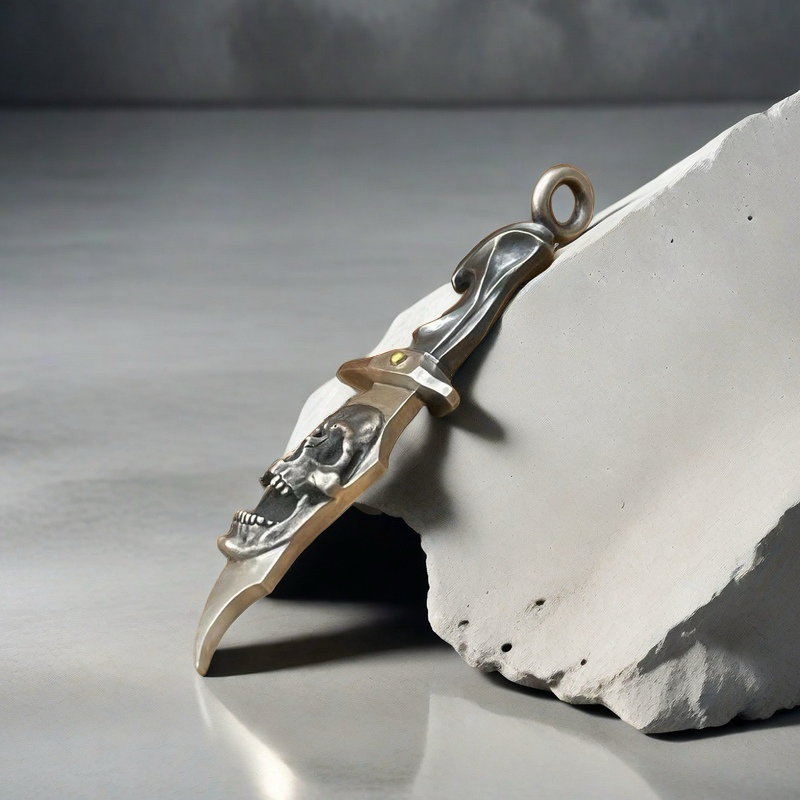 Skull & Dagger Silver Pendant (Item No. SC040)
