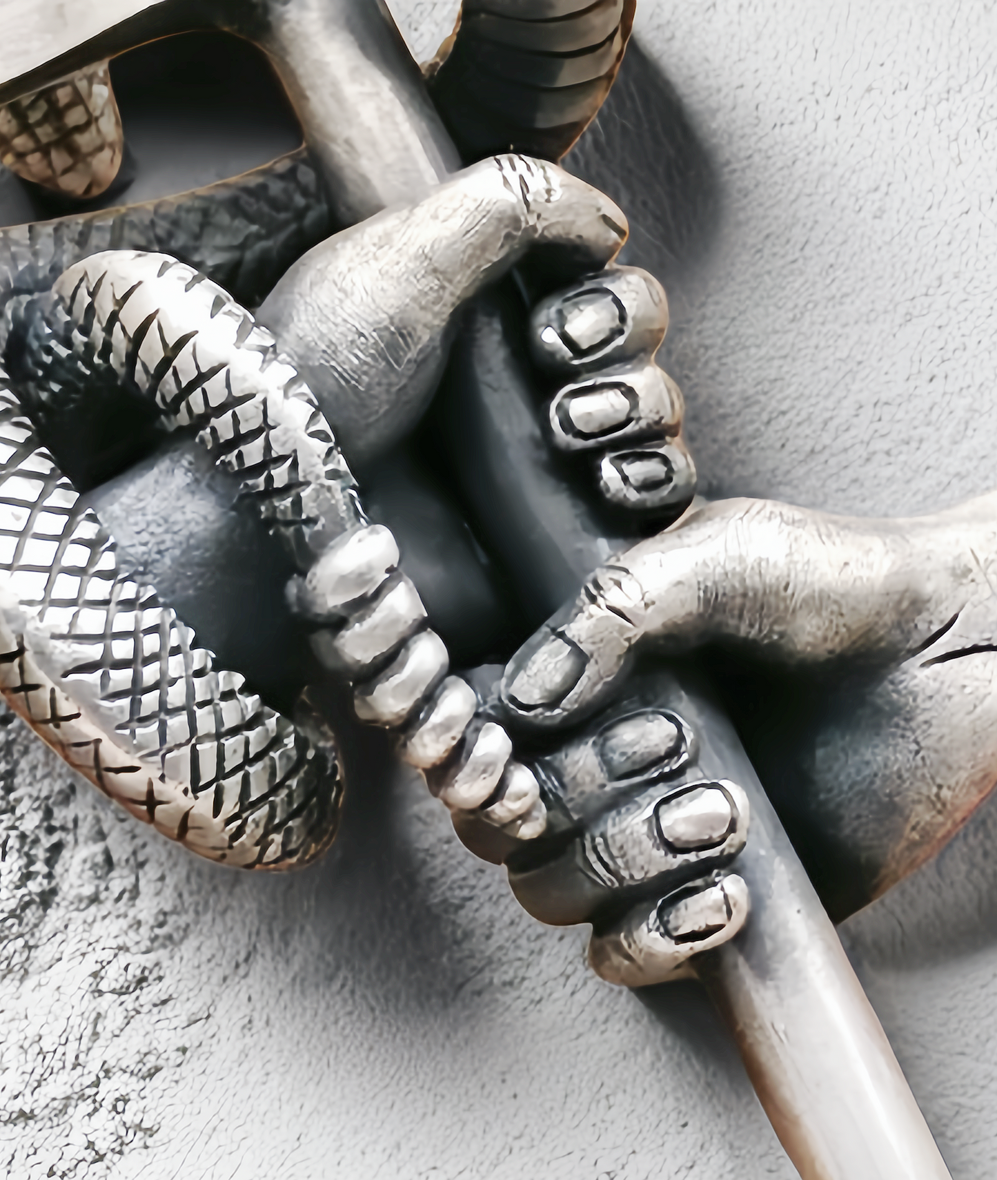 Snake Fist Cross Silver Pendant (Item No. SC016)