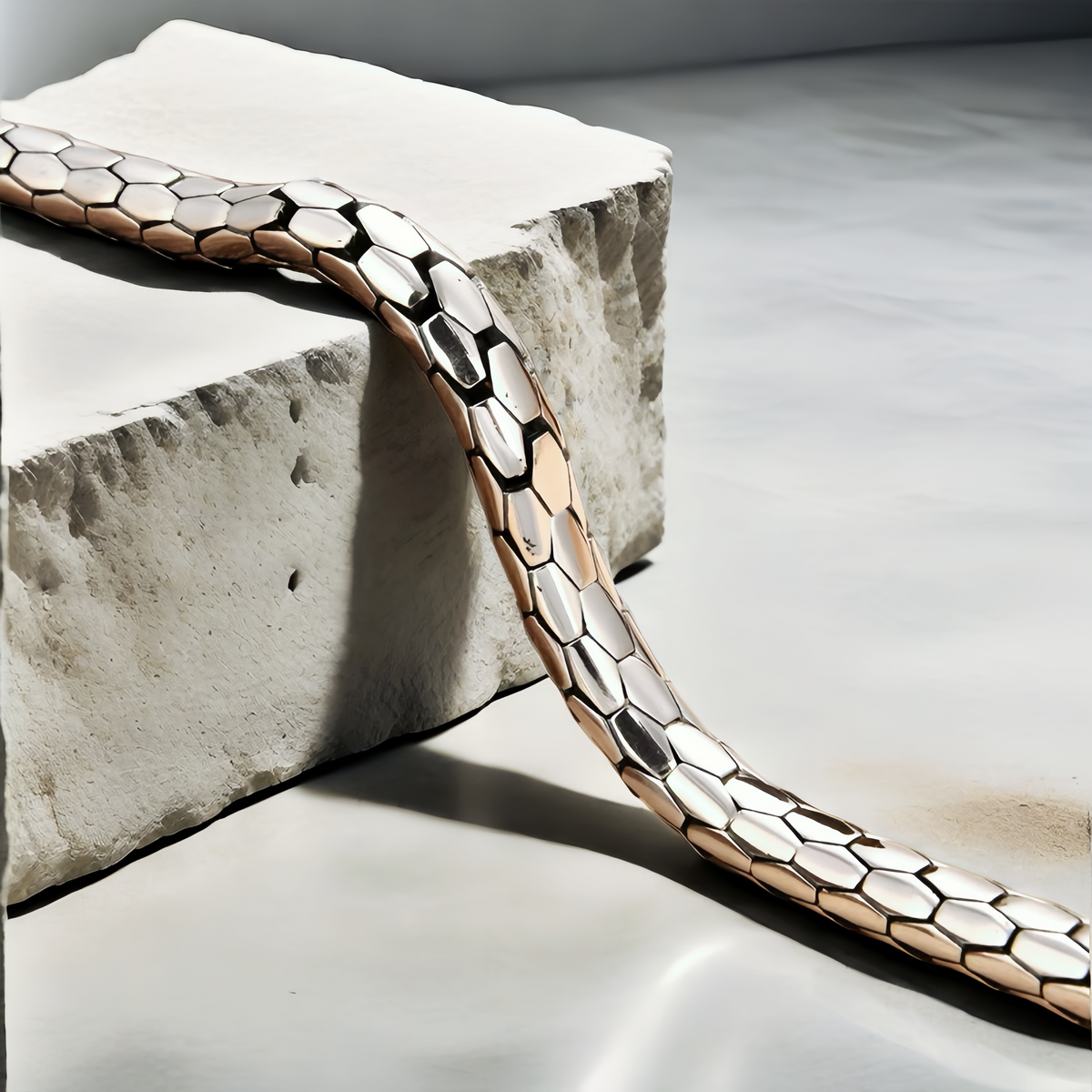 Snake Silver Bracelet (Item No. B0677)