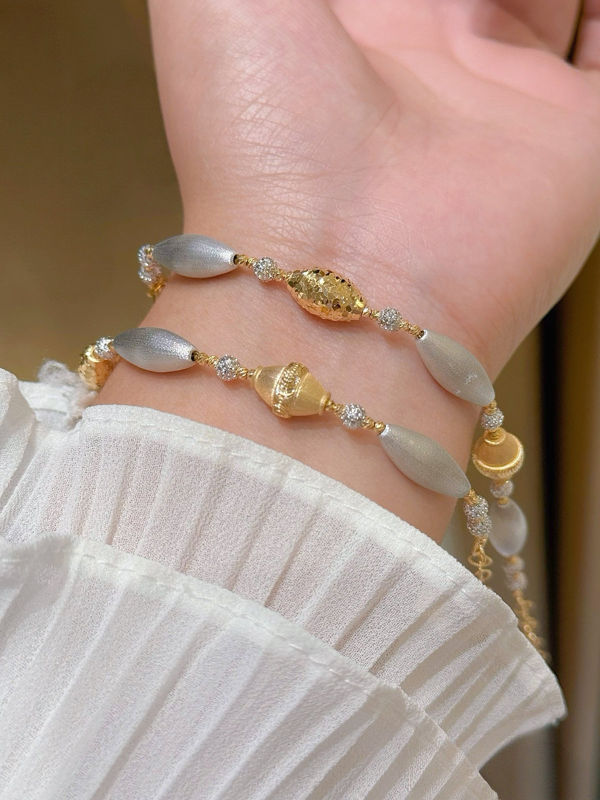 18K Gold Bracelet (Item No. HFB017)