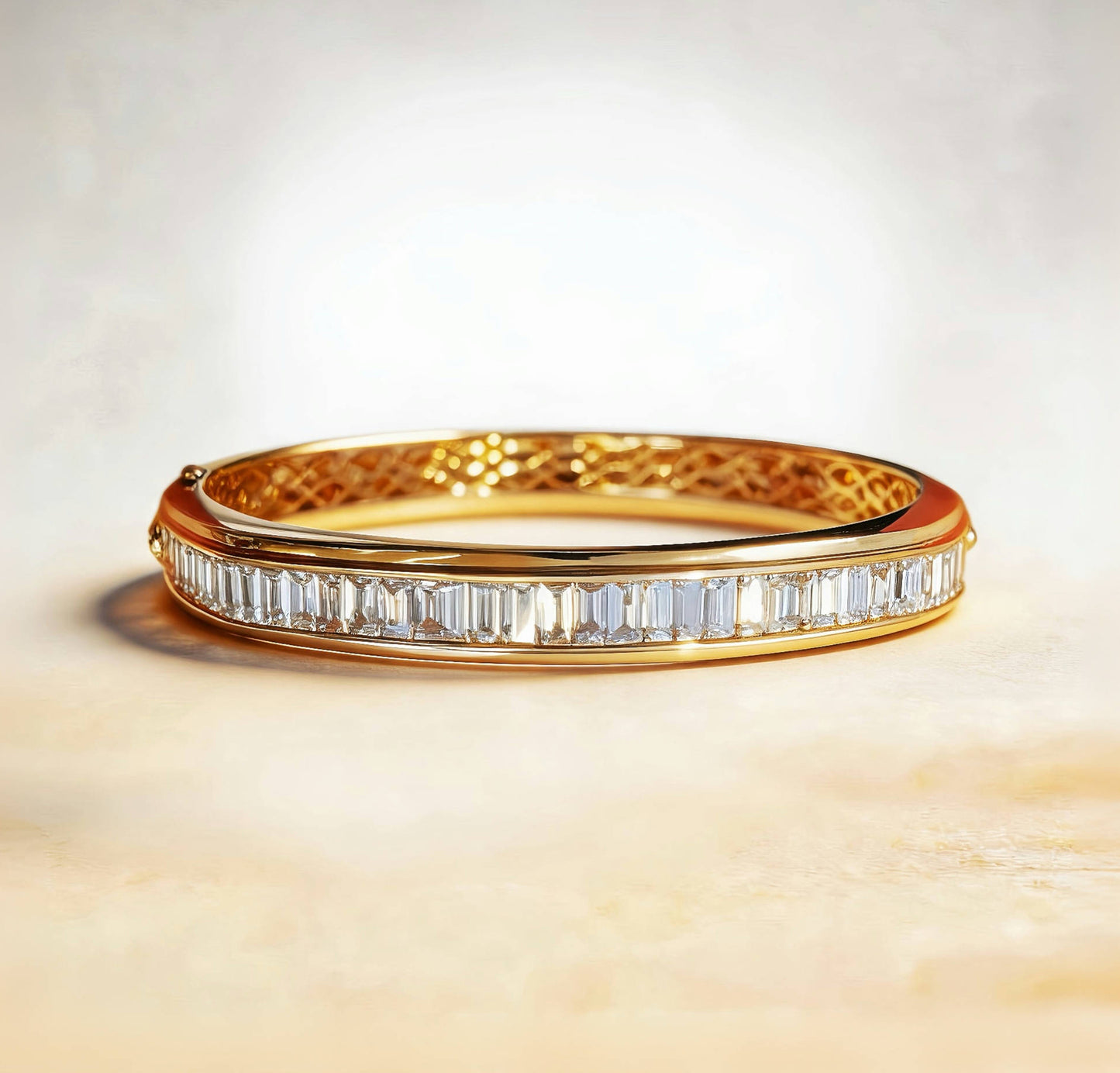 Vintage 18k Gold Diamond Bracelet (Item No. VT261)