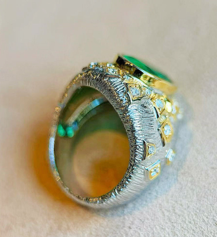 Vintage 18k Gold Diamond Emerald Ring (Item No. VT450)