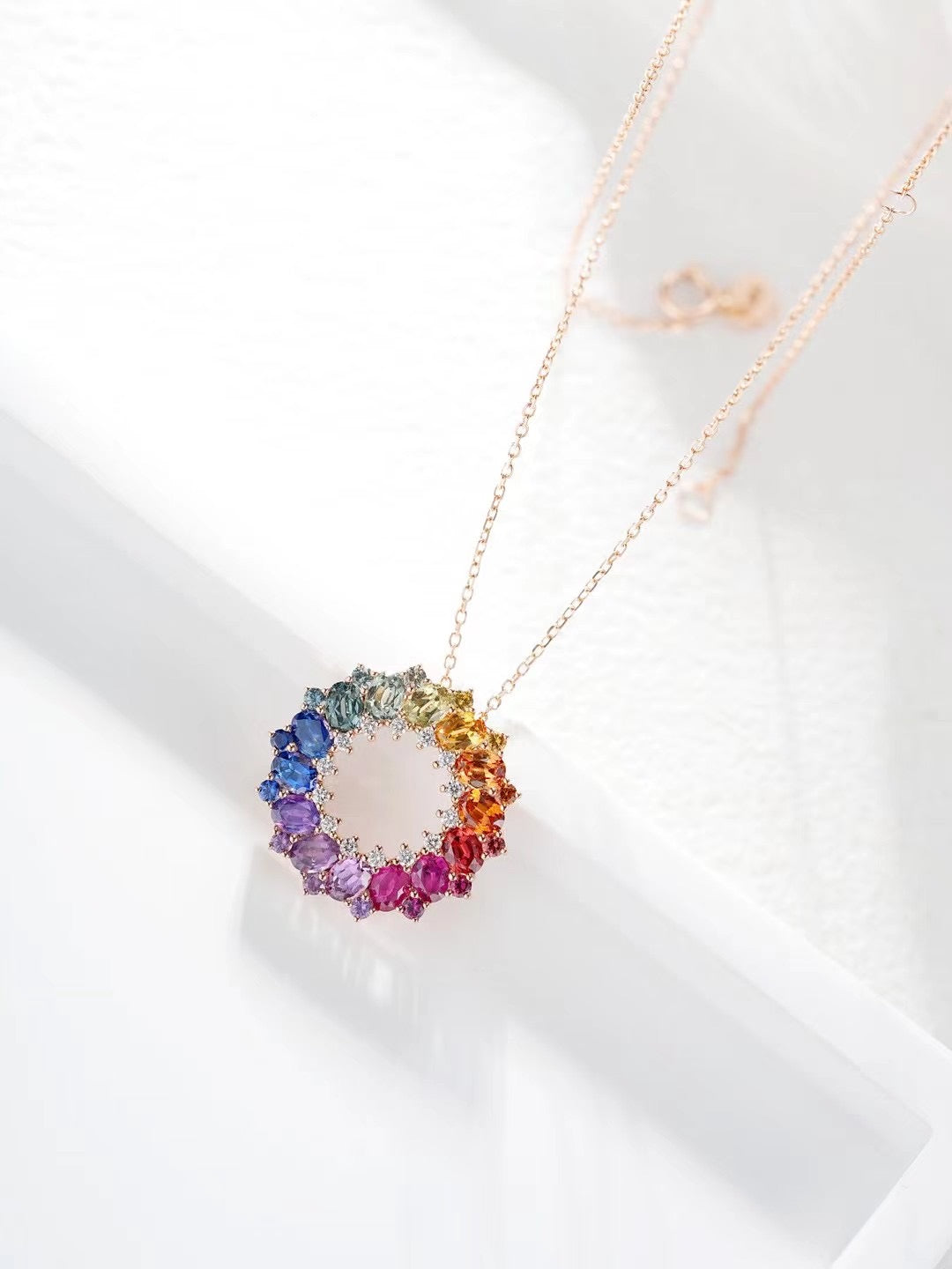 Rainbow Sapphire 18K Gold Pendant (Item No. SA081)