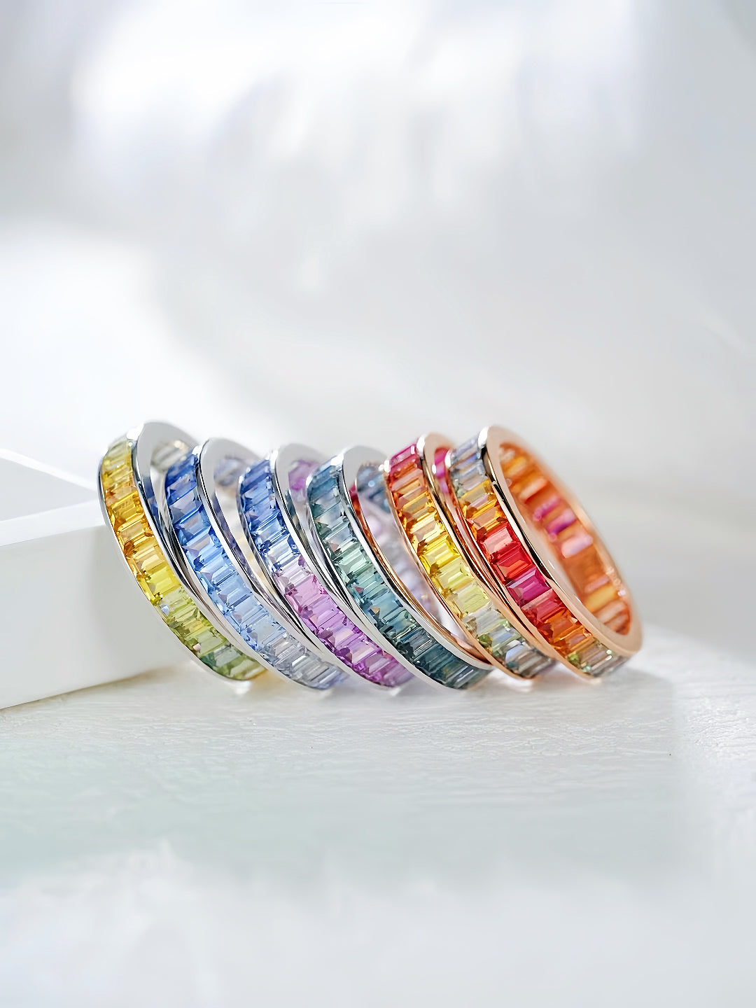 Rainbow Sapphire 18k Gold Ring (Item No. SA049)