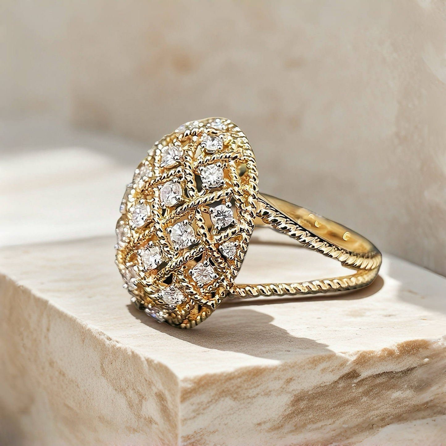 Vintage Stars 18k Gold Diamond Ring (Item No. VT011)