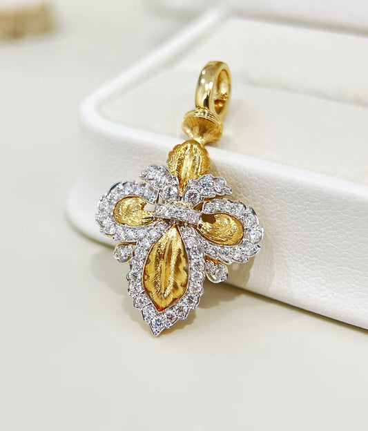 Flower 18k Gold Diamond Pendant (Item No. VT465）