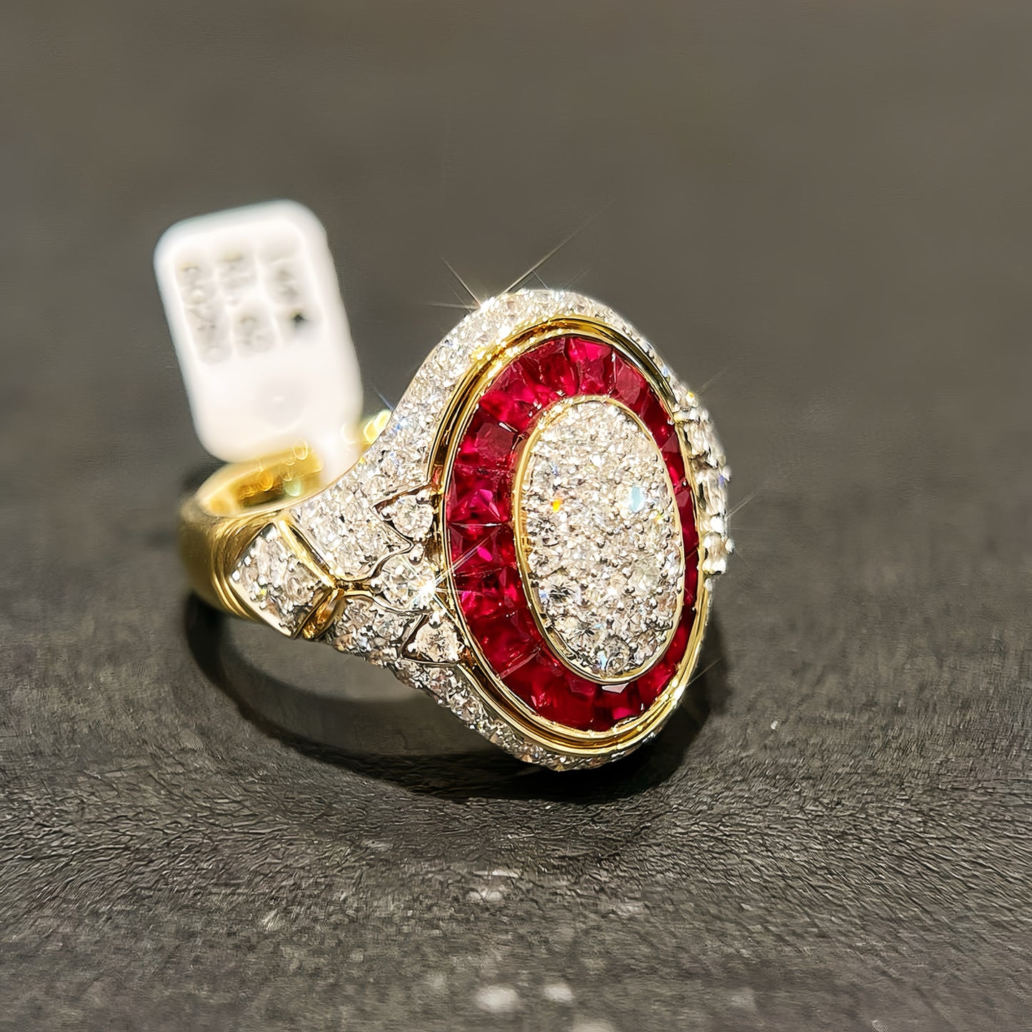 Vintage 18k Gold Diamond Ruby Ring (Item No. VT457）