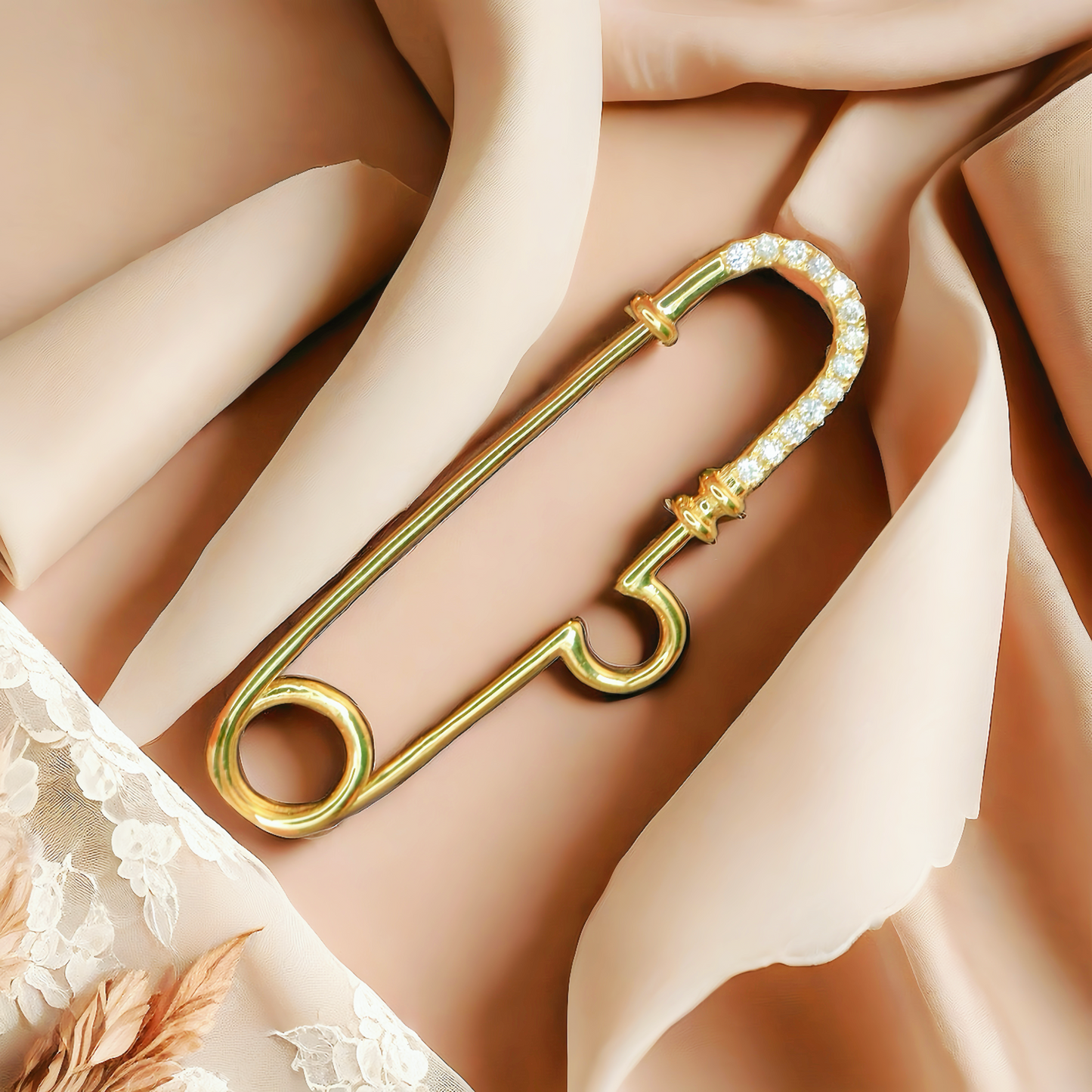 Medusa Ancient Greek Coin Medallion 18K Gold Pendant (Item No. COIN039）