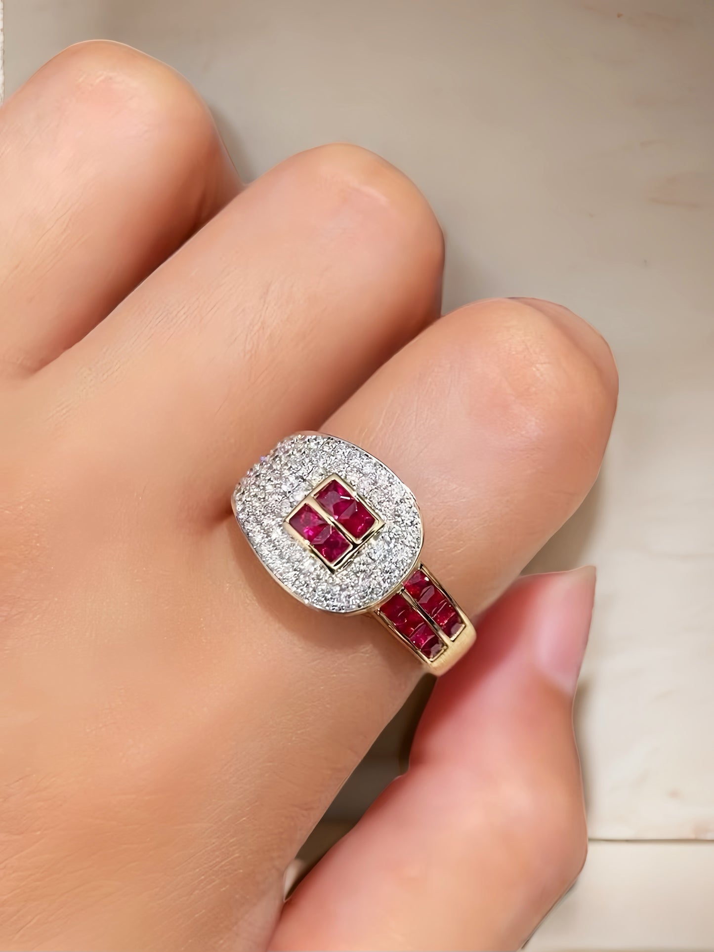 Buckle 18k Gold Diamond Ruby Ring (Item No. VT217）