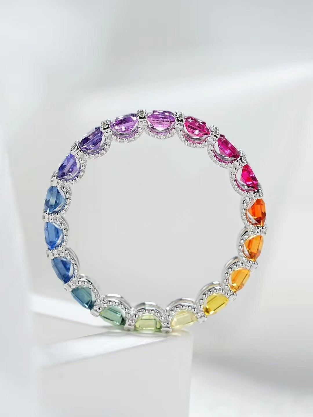 Rainbow Sapphire 18k Gold Ring (Item No. SA070）