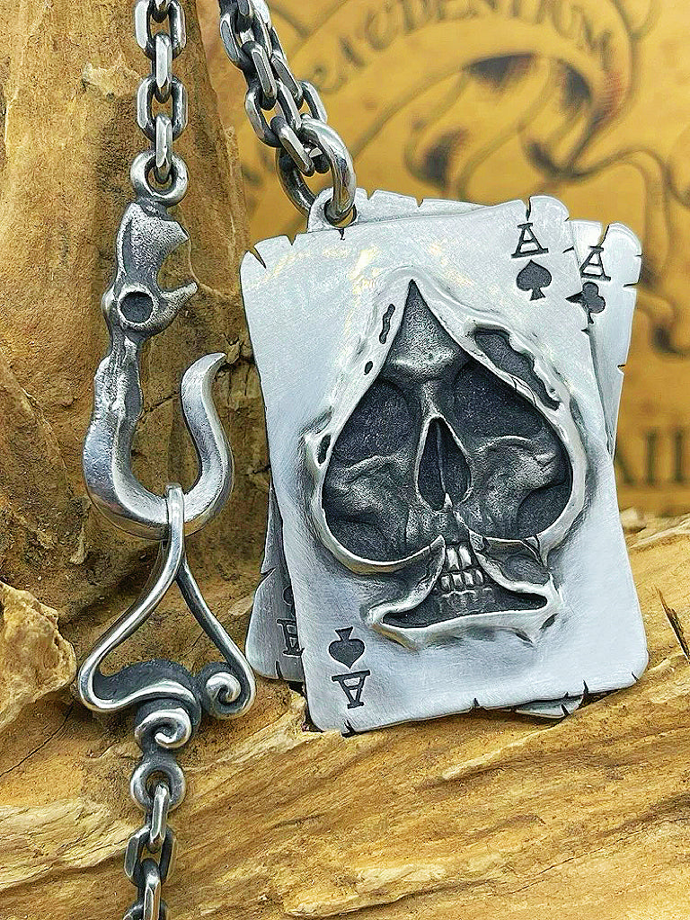 Spade Skull Silver Pendant (Item No. P0164)