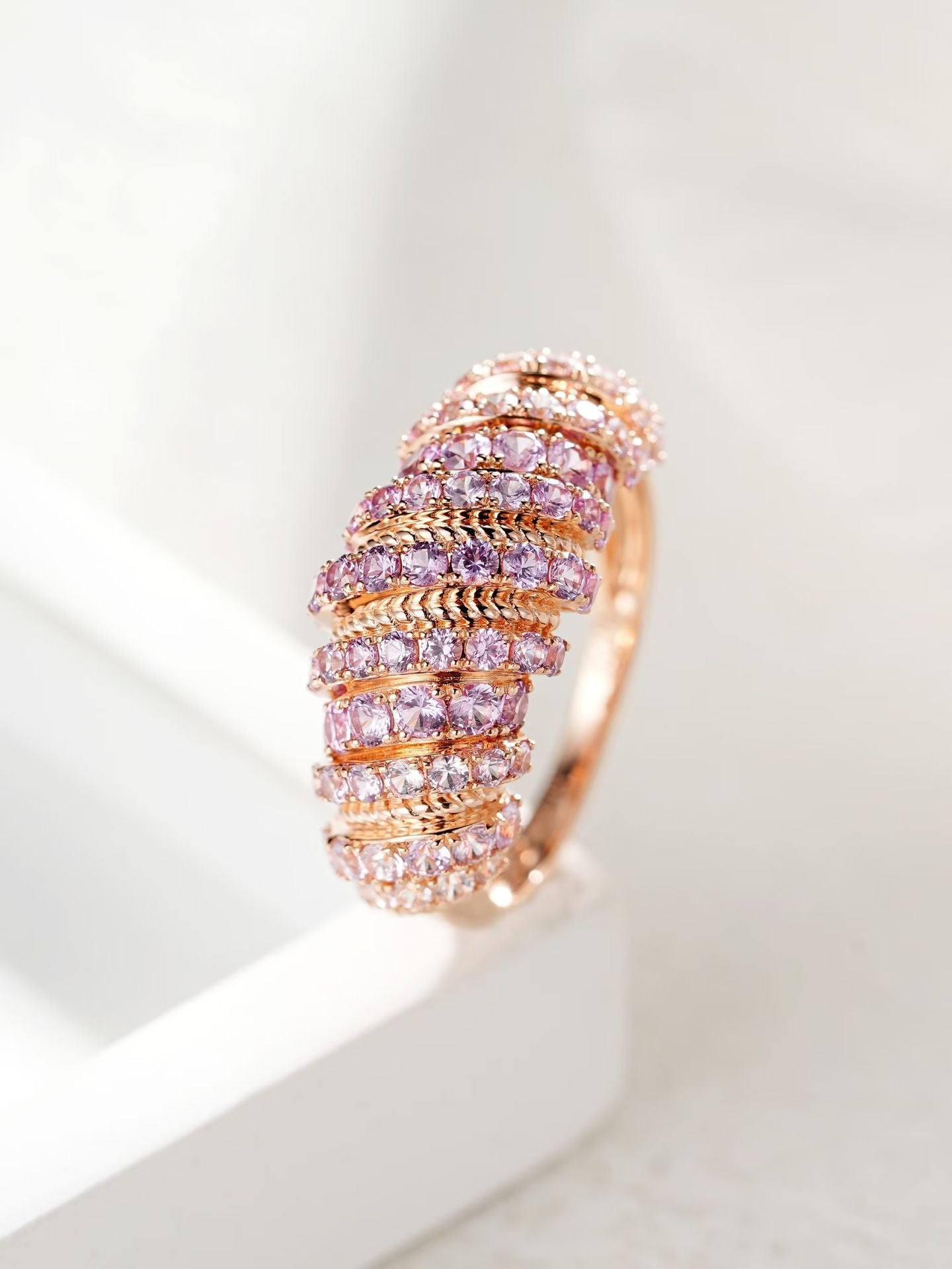 Croissant Rainbow Sapphire 18k Gold Ring (Item No. SA141）