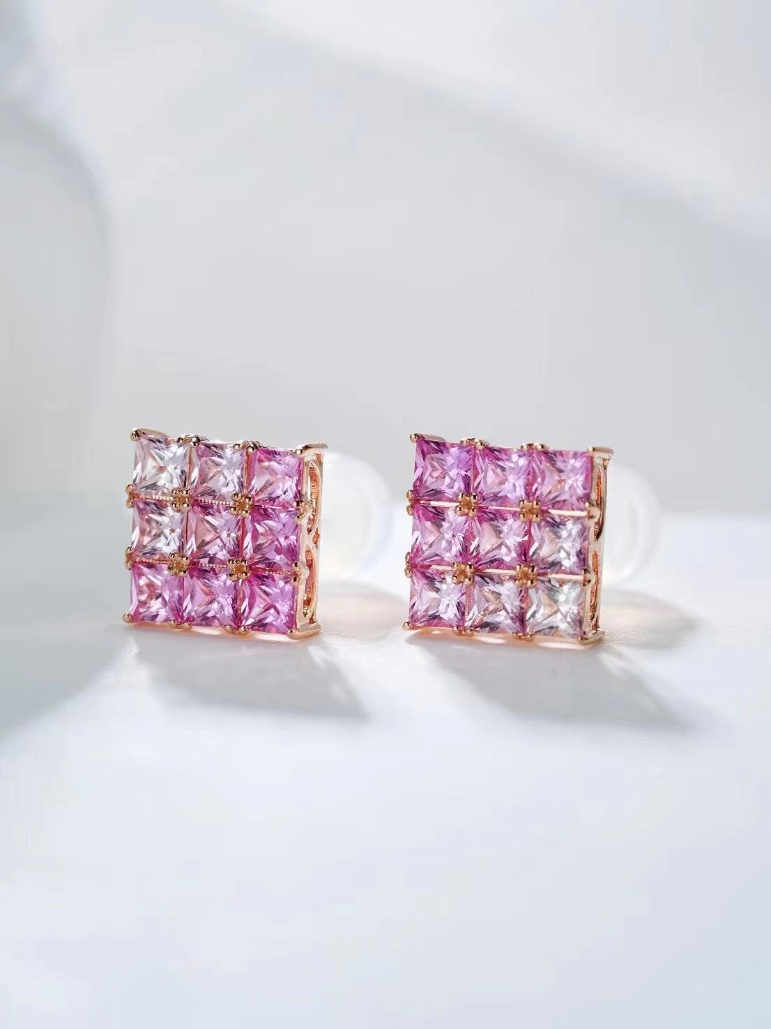 Rainbow Sapphire 18k Gold Earring (Item No. SA101）