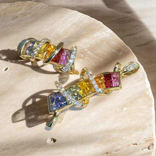 Vintage 18k Gold Diamond Sapphire Pendant (Item No. VT168）