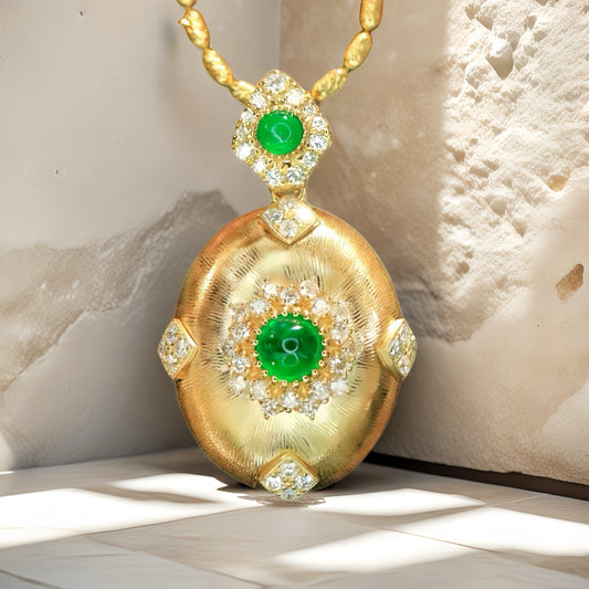 Dice 18k Gold Diamond Pendant (Item No. VT202）