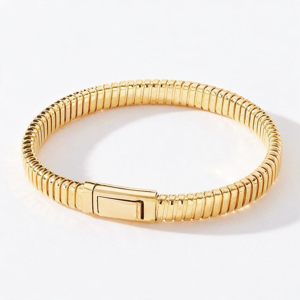 Contemporary 18k Gold Diamond Bracelet (Item No. GB0046）