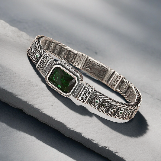 Fashion Silver Bracelet (Item No. B0688）