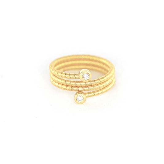 Tripple Twisted 18k Gold Diamond Ring (Item No. SX071CR）