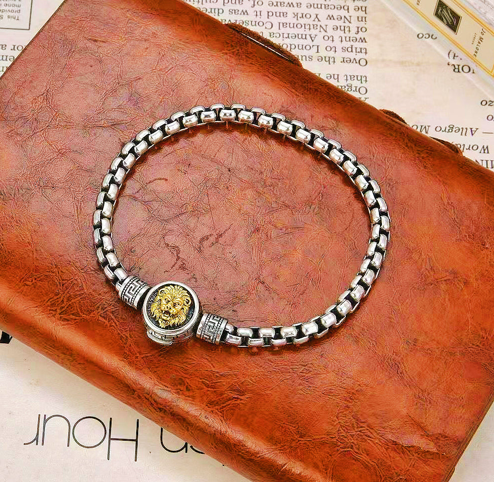 Lion Silver Bracelet (Item No. B0653）