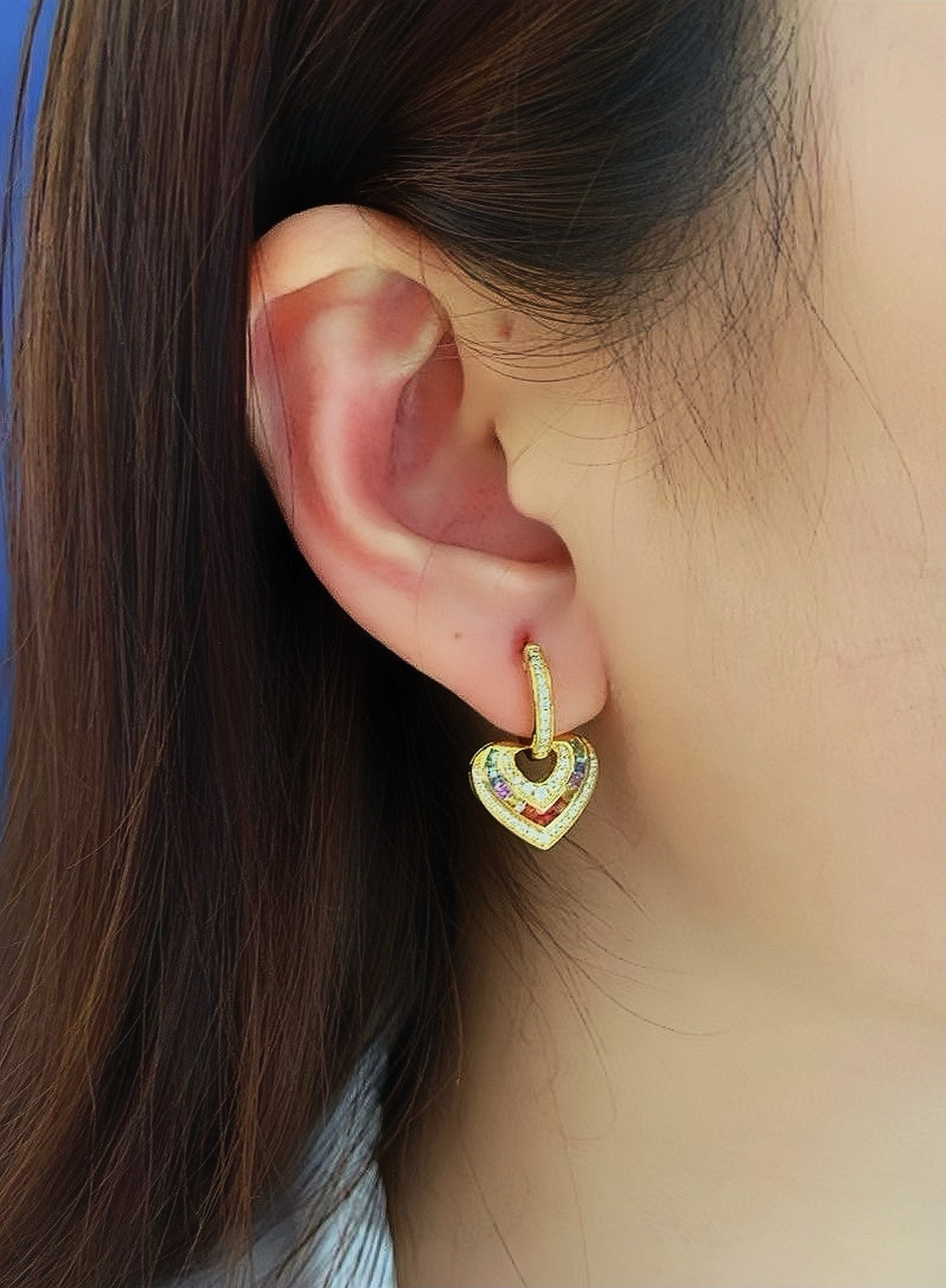 Rainbow Heart 18k Gold Diamond Sapphire Earring (Item No. VT062）