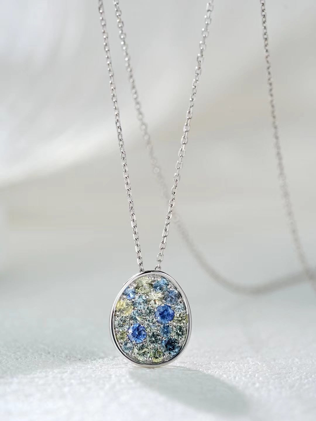 Rainbow Sapphire 18k Gold Pendant (Item No. SA057）