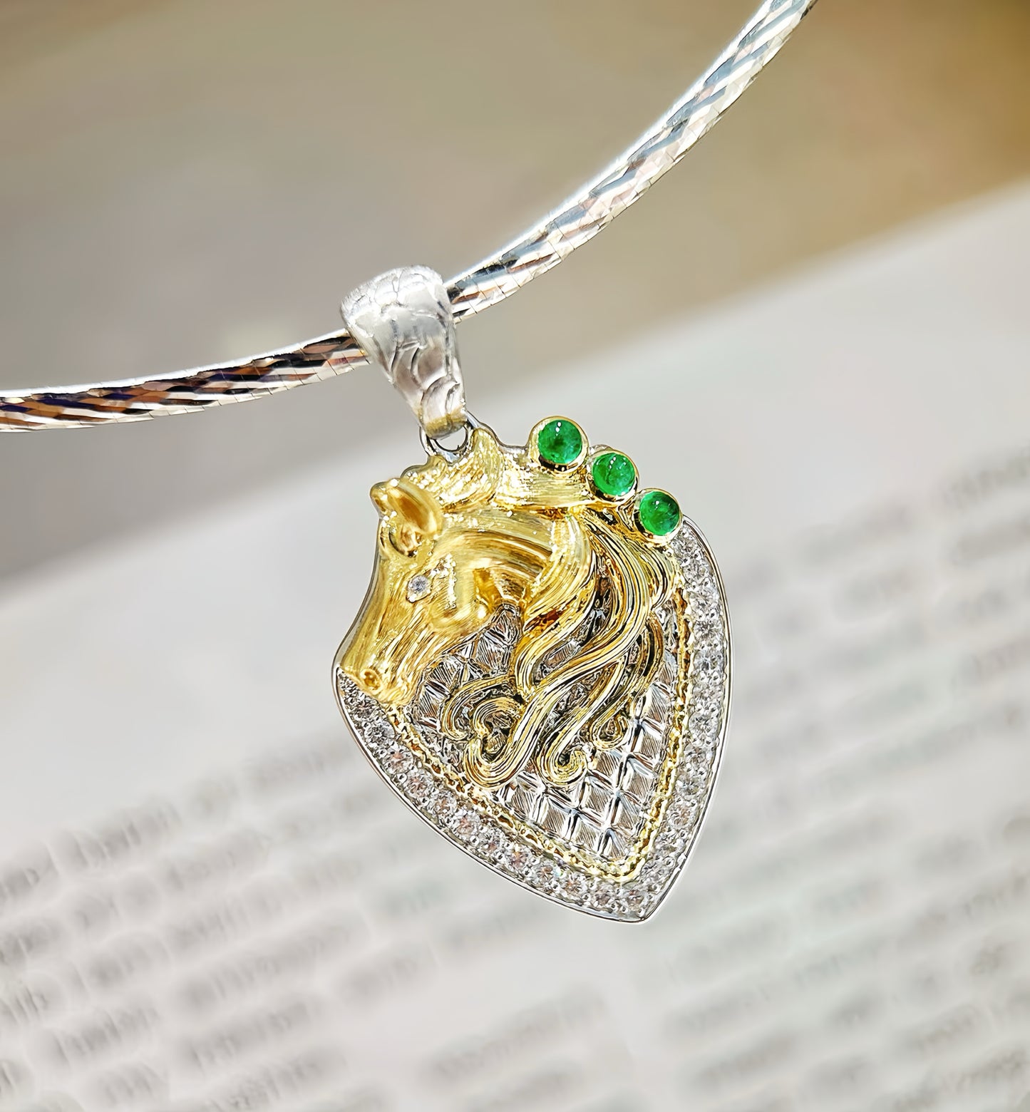 Heart Vintage 18k Gold Diamond Emerald Pendant (Item No. VT432）