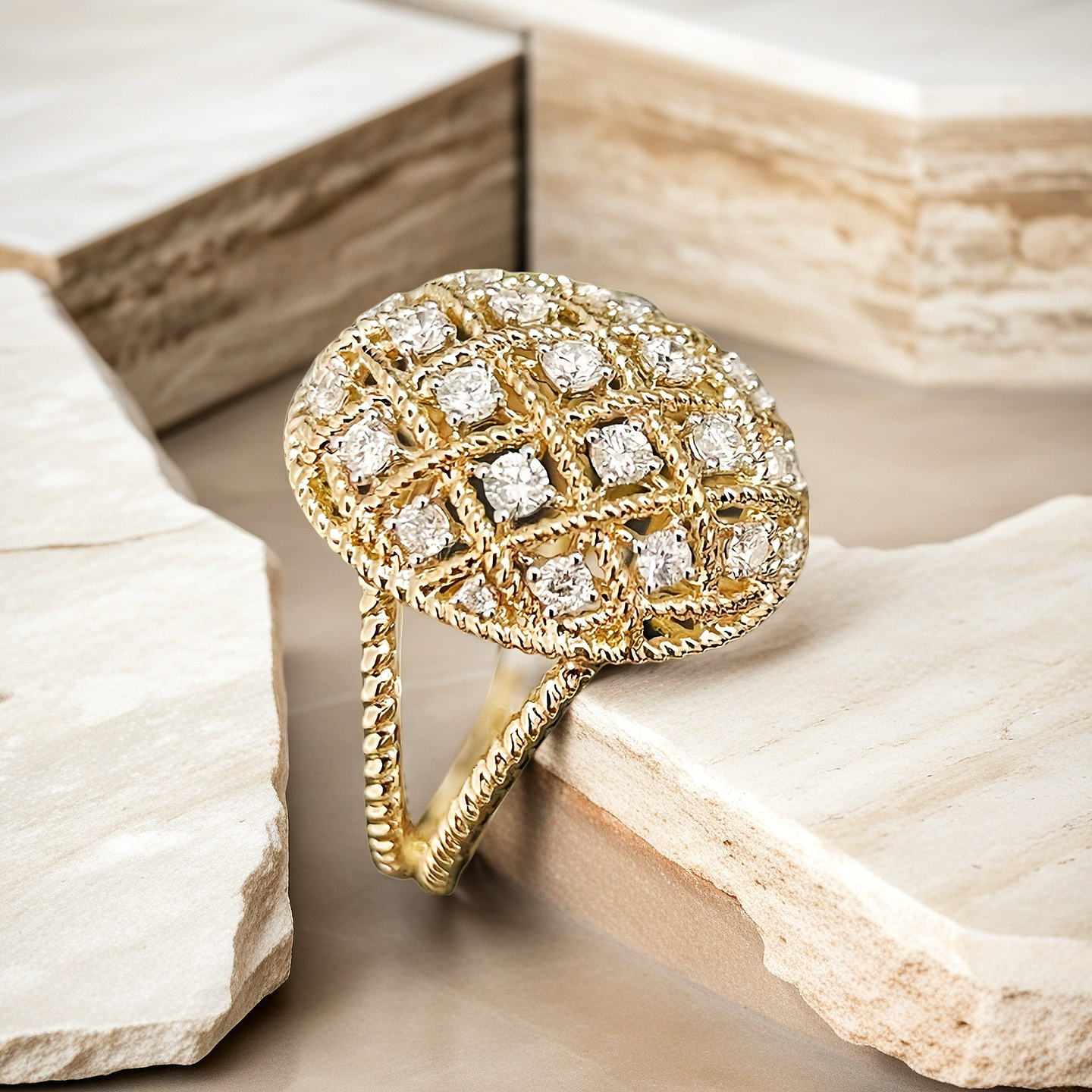 Vintage Stars 18k Gold Diamond Ring (Item No. VT011）