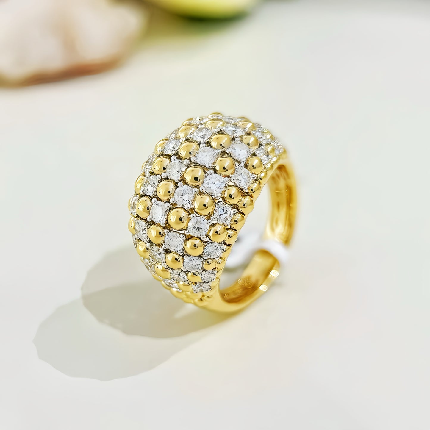 Vintage 18k Gold Diamond Ring (Item No. VT 278)