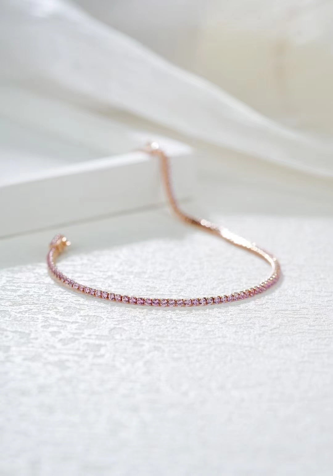 Tennis Rainbow Sapphire 18k Gold Bracelet (Item No. SA108）