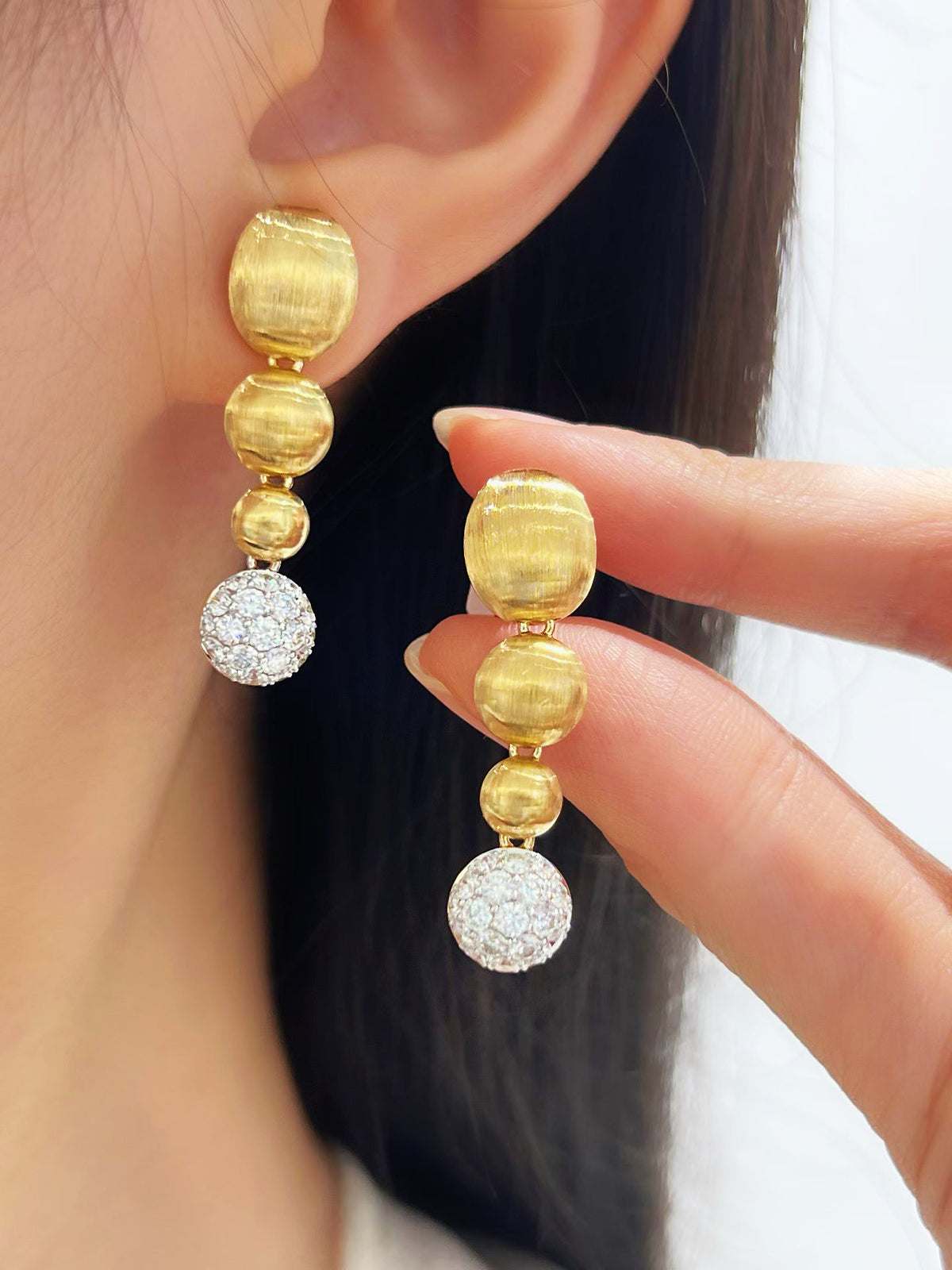 Vintage 18k Gold Diamond Earring (Item No. VT508）