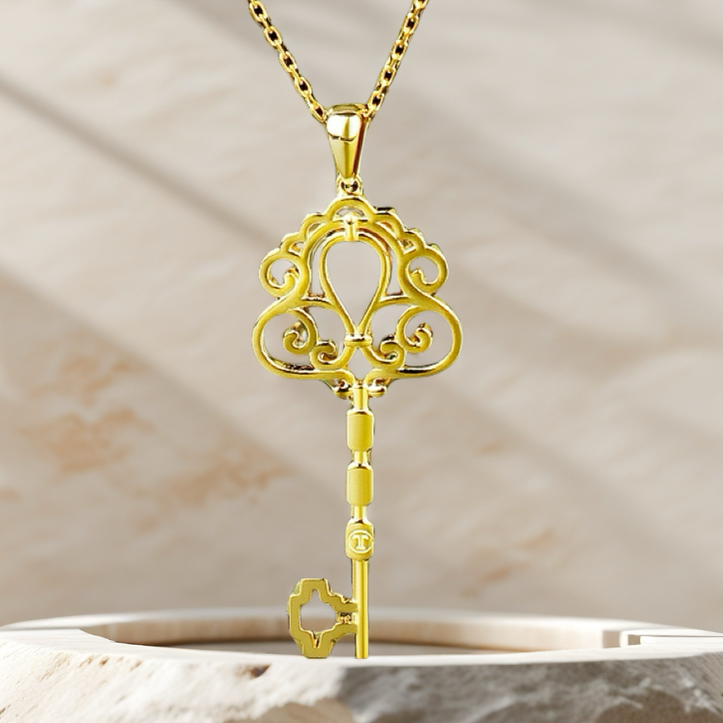 Renaissance Key Diamond 925 Sterling Silver/9k/14k/18k Gold Pendant (Item No. GP0001）