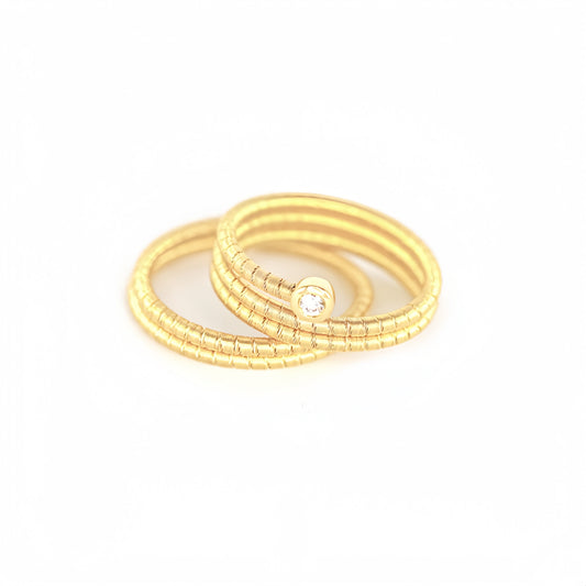 Tripple Twisted 18k Gold Diamond Ring (Item No. SX071CR）