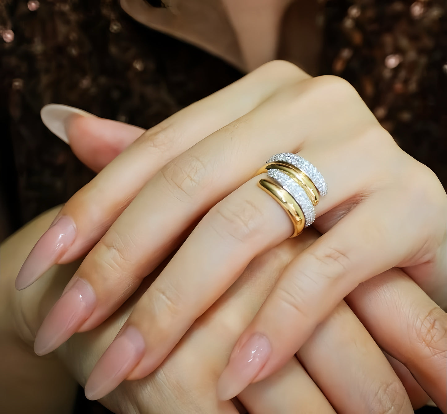 Tango Vintage 18k Gold Diamond Ring (Item No. VT029）