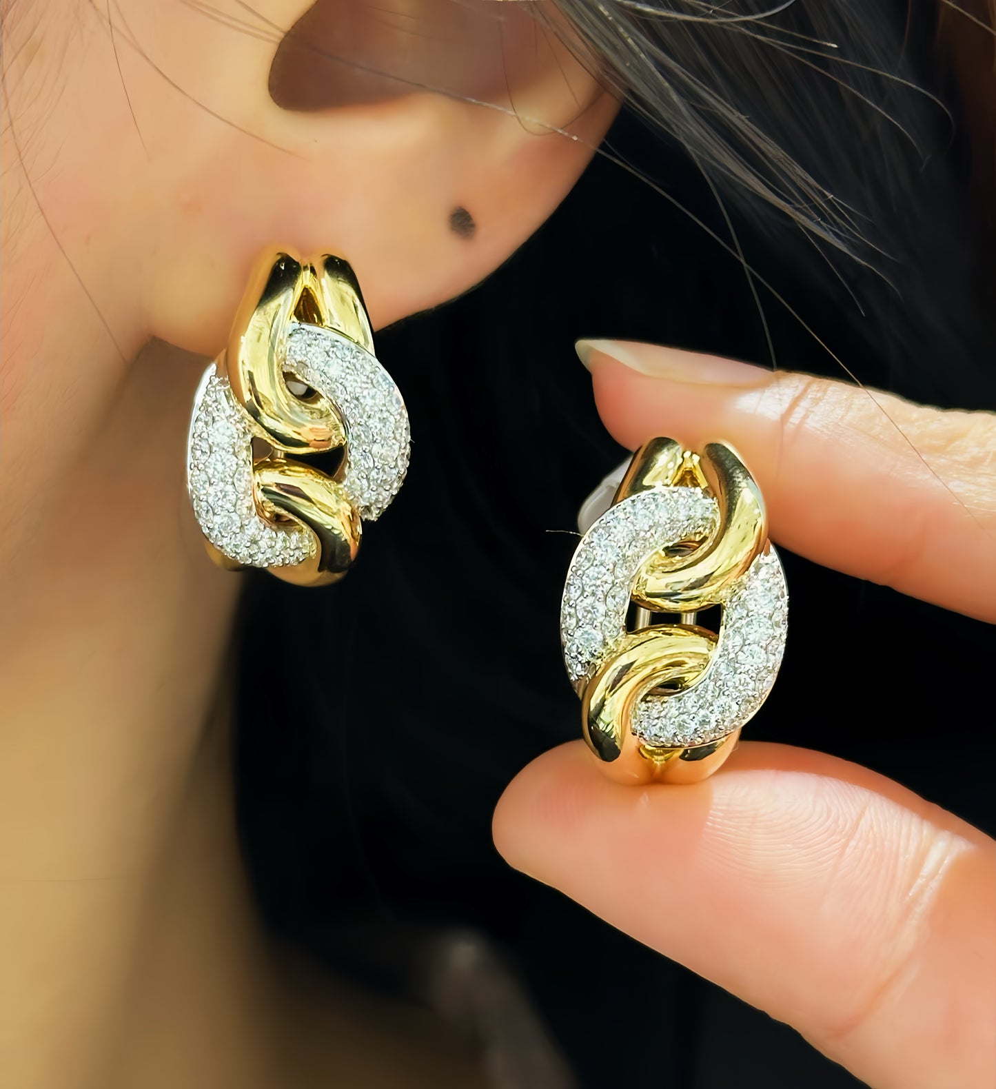 Vintage 18k Gold Diamond Earring (Item No. VT378）