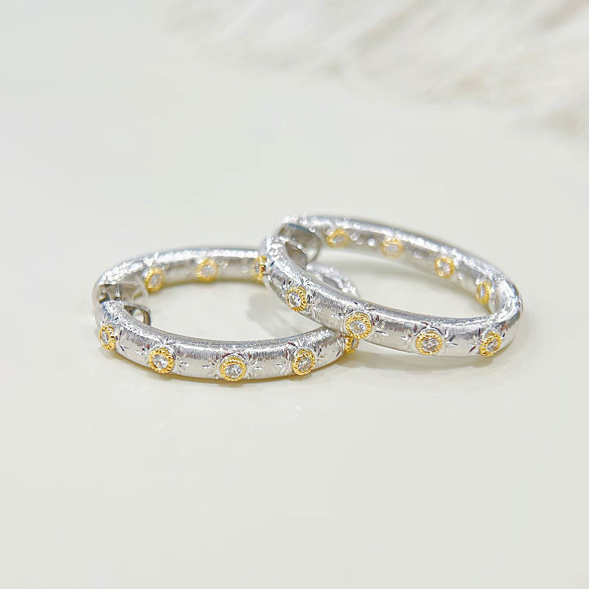 Vintage 18k Gold Diamond Earring (Item No. VT516）